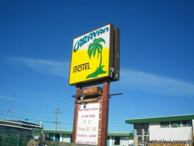 Caravan Motel Fort St. John Exteriör bild